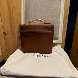 Sly Beauty The Ever Need Makeup Bag in Saddle - Never Used